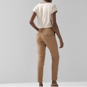 White House Black Market high rise pret-a-jet slim ankle pants 8 NWOT